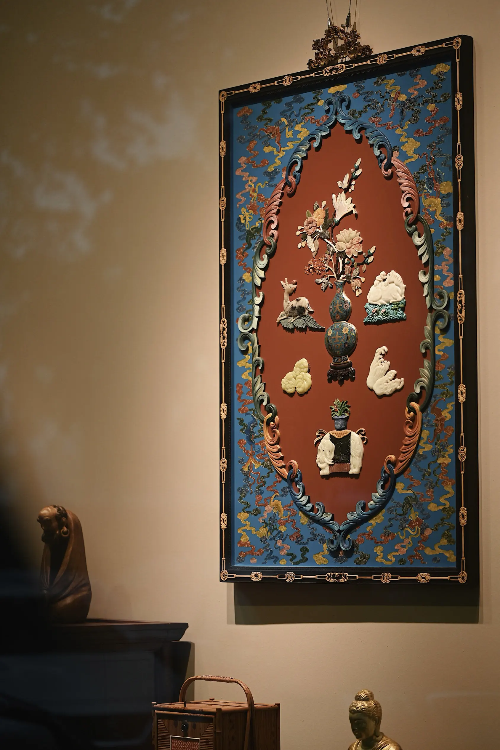 Hanging screen crafts, paintings, antiques, collecting, gifting, and decoration