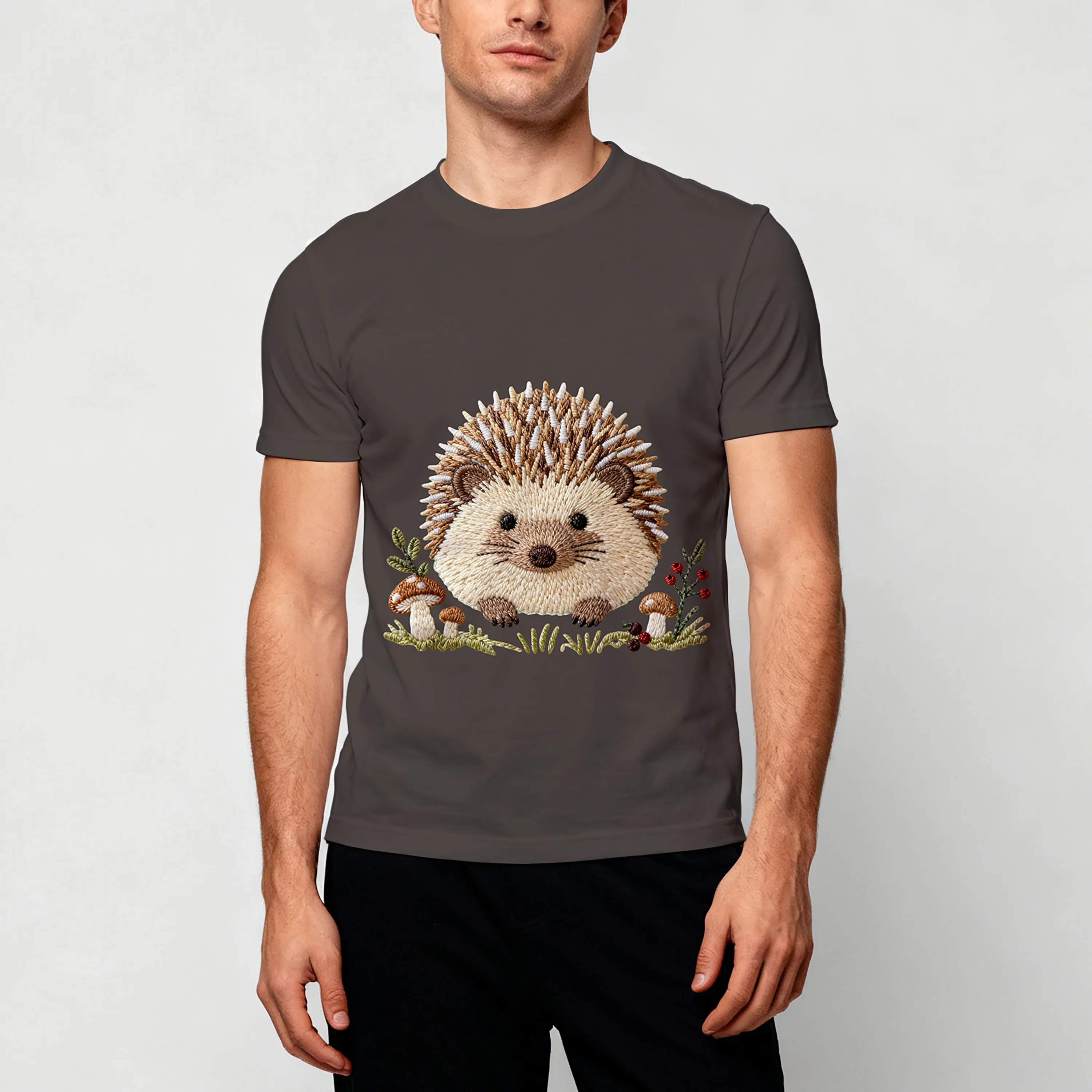 

Men's round neck short sleeved T-shirt summer new style hedgehog print fashionable casual versatile comfortable top