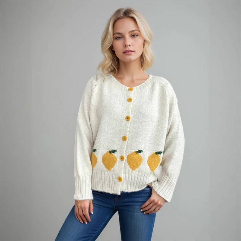 

2025 Winter New Small Fresh Cute Lemon Pattern Design Sense Single Breasted Knitted Sweater for Women