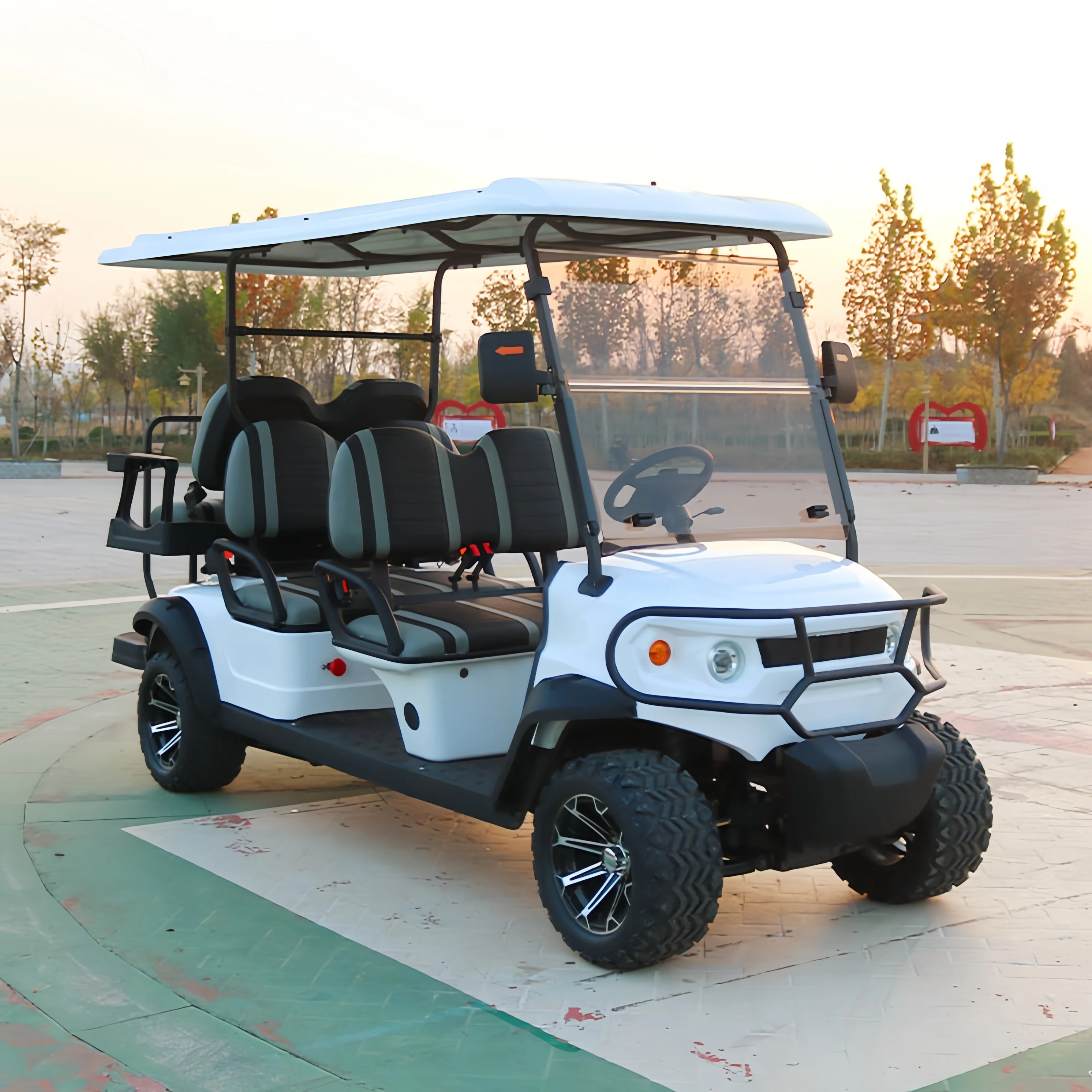 Wholesale 2 Rows 4 Seats Electric Golf Car Golf Solar Panels Lithium Battery Golf Trolley 4000W 5000W 7000W Golf Carts