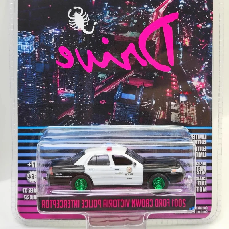 

Greenlight 1:64 Drive (2011) -2001 Модель Короны Ограниченная серия LAPD Зеленый машинный сплав Модель автомобиля Игрушка для мальчиков