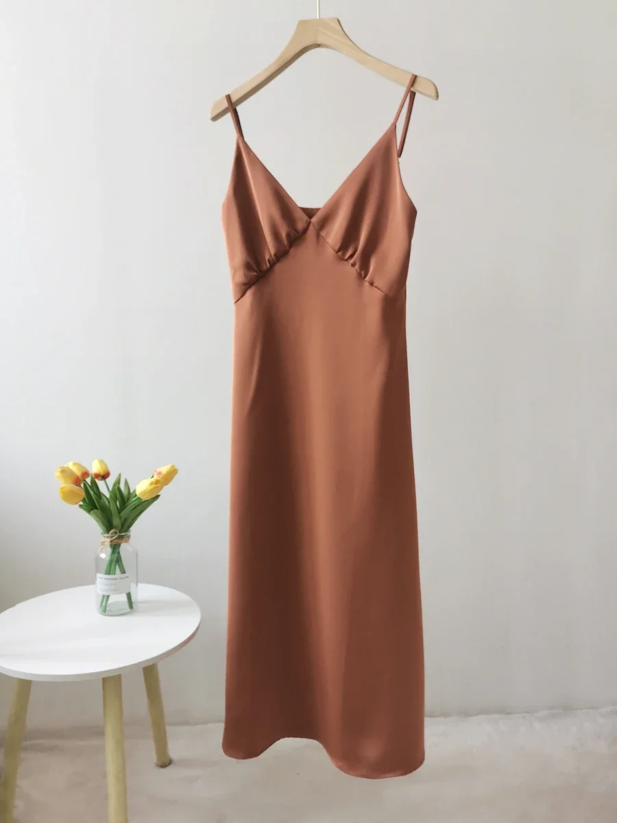 Vestido Sexy de satén con tirantes finos para mujer, vestido negro con Espalda descubierta, cuello en V profundo, vestido de fiesta para mujer 2024