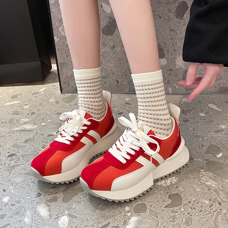 Designers Lovely Pink Chunky Sneakers Women 2023 Thick Sole Girls Sport Shoes Bright Beige Fashion Casual Vulcanized Shoes Femal