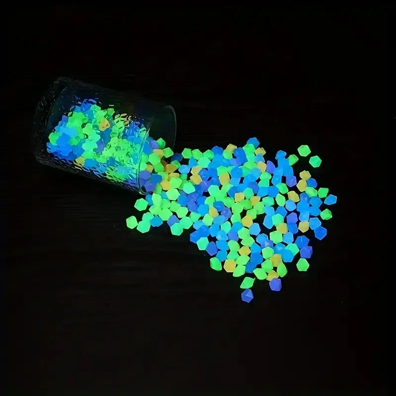 100Pcs Glow in the Dark Garden Pebbles For Sidewalk Garden Terrace Lawn Garden Patio Fish Tank Aquarium Decoration Glow Stone