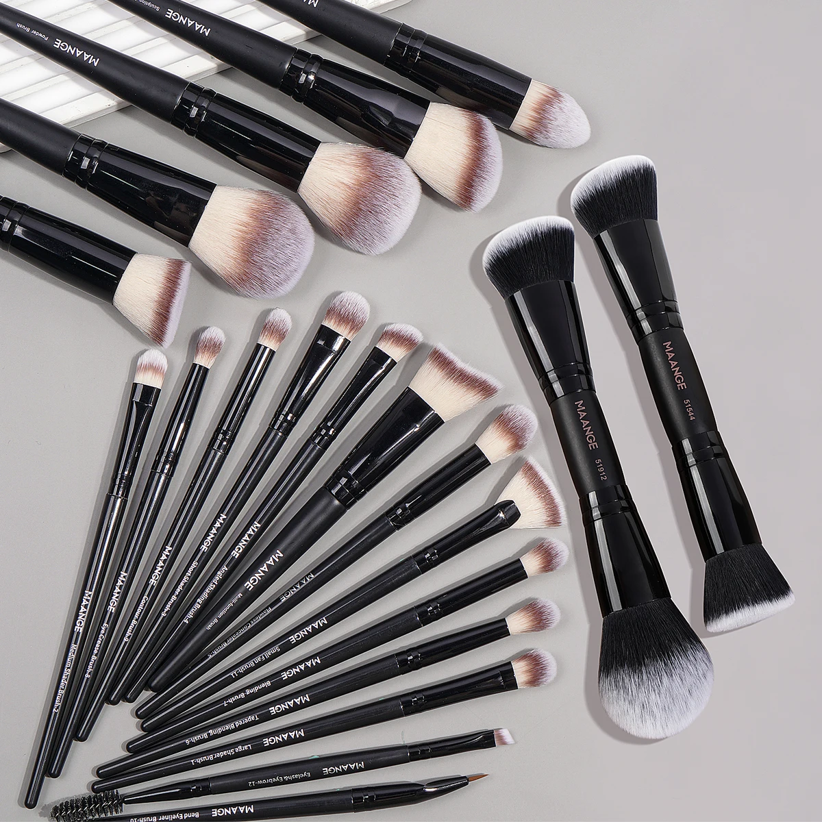 MAANGE Set di pennelli per trucco professionale da 20 pezzi con custodia per fondotinta, fard, ombretto, regalo per principianti