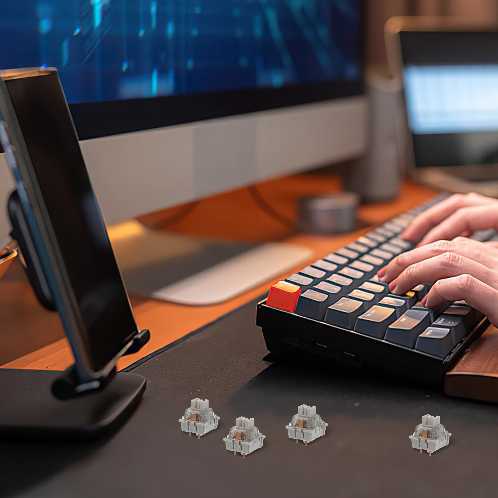 

10Pcs Mechanical Keyboard Switch Durable Antiwear Long Lasting Performance Stable Three Legged Design Mechanical Switches