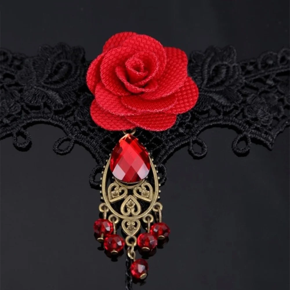 Halloween Red Rose Bracelet Gothic Classic Vintage Lace Metal Bracelet Hand Rings Trendy Bracelet with Fingernail Chain