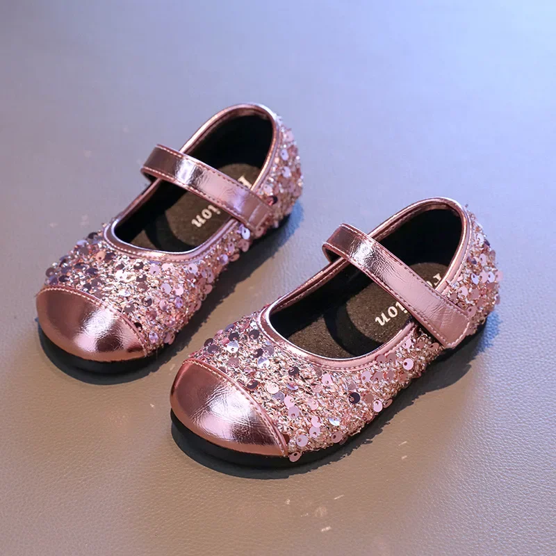 Scarpe da principessa in pelle per ragazze paillettes di lusso scarpe causali per bambini primavera autunno moda scarpe basse versatili per bambini fondo morbido