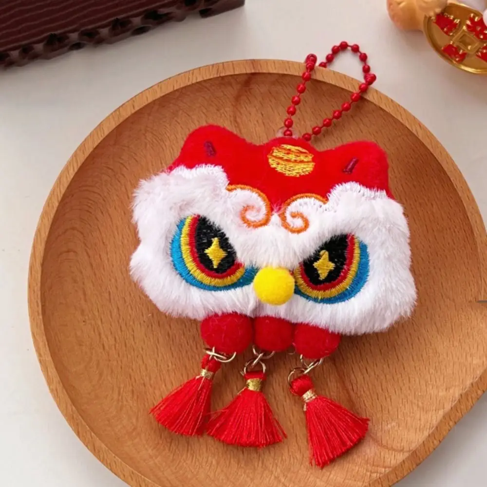 New Year's Cute Plush Lion Action Figure Pendant Chinese Style Doll Brooch Key Chain Jewelry Decorative Pendant Tassel