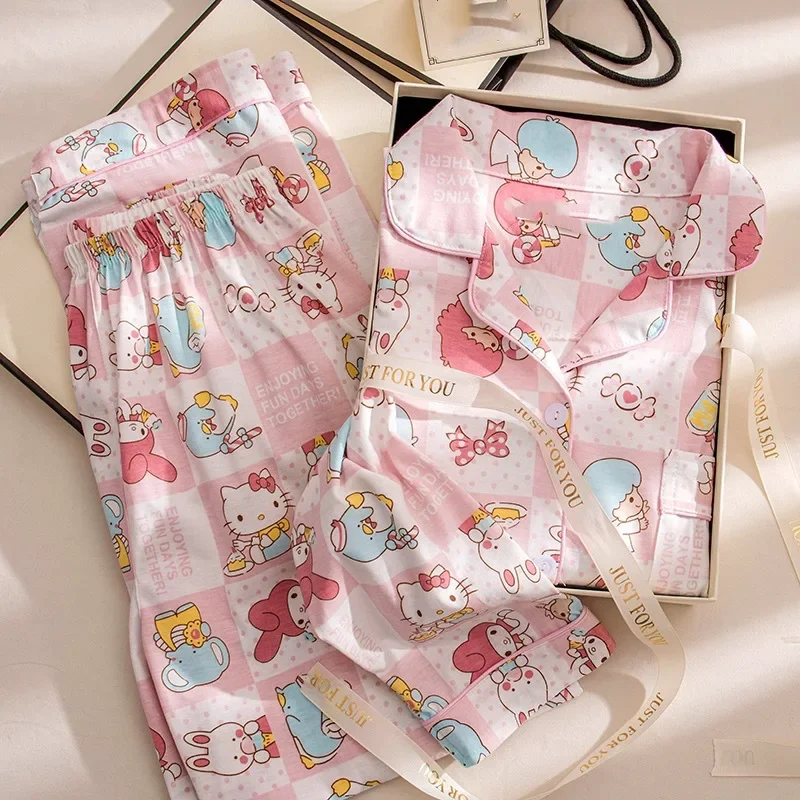 Sanrio ชุดนอนน่ารักลายการ์ตูนเฮลโลคิตตี้, ชุดชุดนอนสาวน่ารักอะนิเมะแขนยาวระบายอากาศได้ดีสำหรับฤดูใบไม้ผลิฤดูใบไม้ร่วง