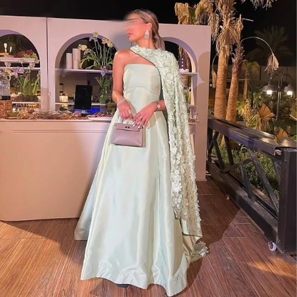 

Customized Classic High quality Formal Simple Applique Pleat A-line Strapless Long Dresses Cocktail Dresses Retro Exquisite