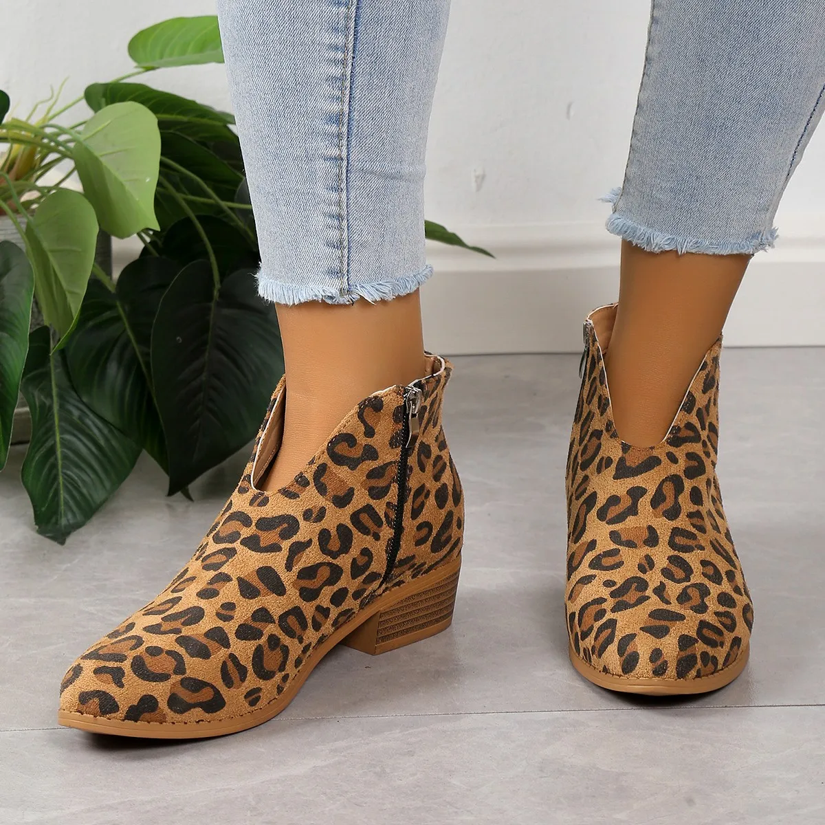 Ankle boot feminino de dedo apontado, salto quadrado, sapatos casuais, confortável, elegante, moda, novo, 2024