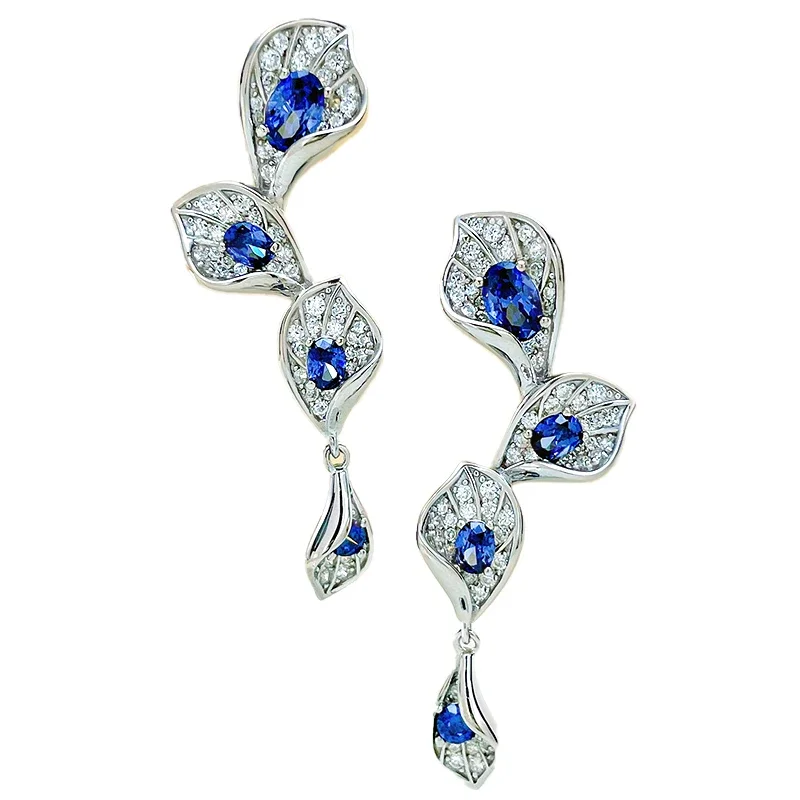 Fashionable and luxurious 925 sterling silver leaf earrings set with high carbon diamonds for versatile women's temperament