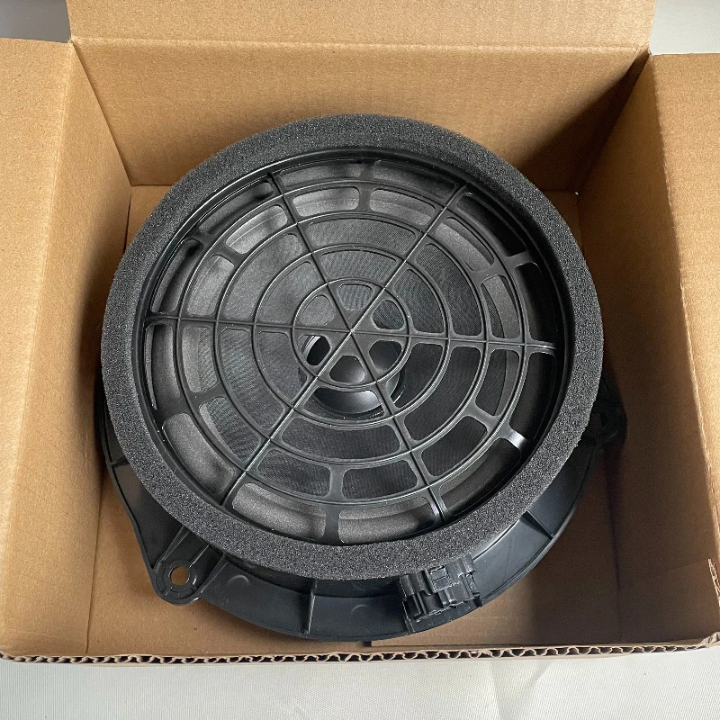 4G2035415 4G1035411 Car Rear Door Speaker Tweeter Middle Bass Horn Accessories For Audi A6 C7 2012 2013 2014 2015-2018