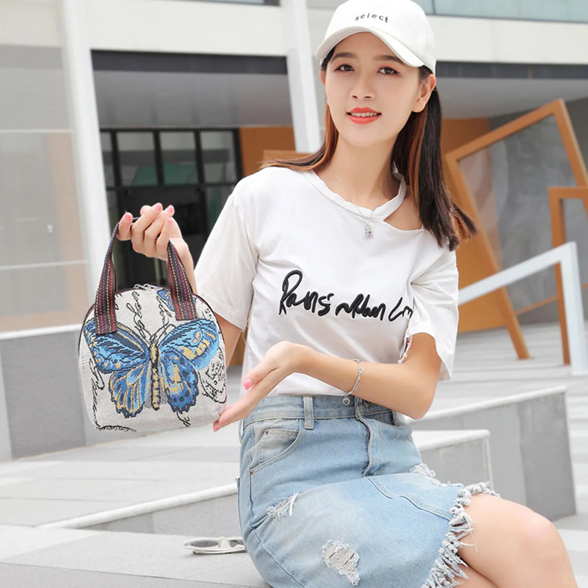 Butterfly Embroidery Top Handle Bag Small Phone Storage Purse Women's Woven Handbag With Zipper Canvas Handbag