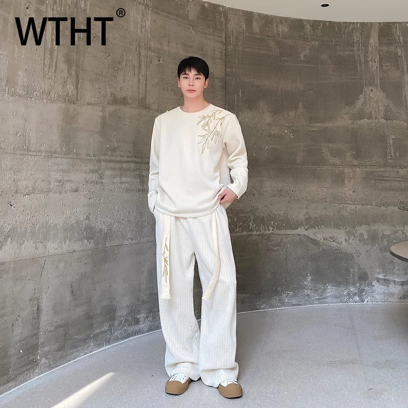 

WTHT модный мужской костюм с вышивкой и текстурой, повседневные футболки, прямые свободные брюки с высокой талией, мужской комплект 205, осень 2A1921