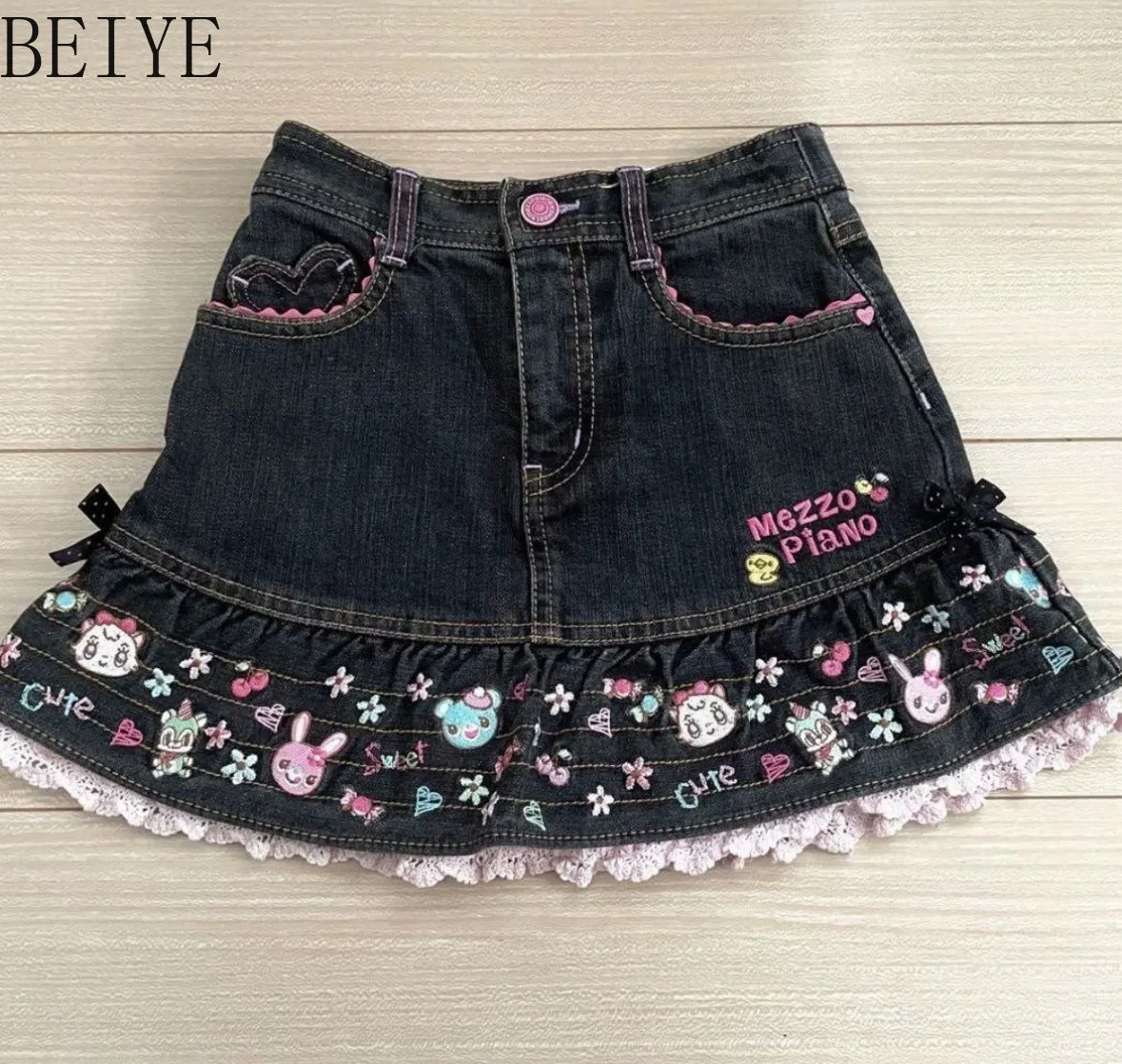 

Japanese Style Short Skirts for Girl 2026 New Heavy Industry Embroider Rabbit Sense of Design Children's Casual Skirt Summer