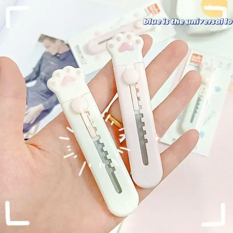 Kawaii Mini Pocket Cat Paw Art Utility Knife Express Box Mes Papiersnijder Craft Wrapping Hervulbaar mes Briefpapier Grote verkoop