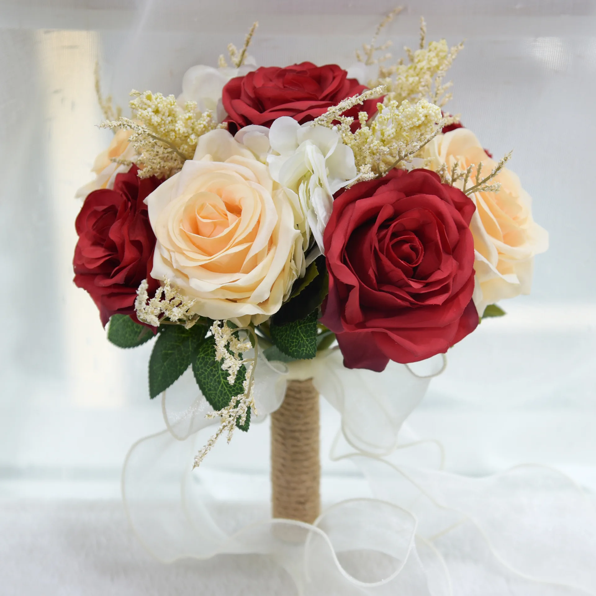 Wholesale silk artificial flowers rose bouquet white roses artificial flower bunch for wedding decor