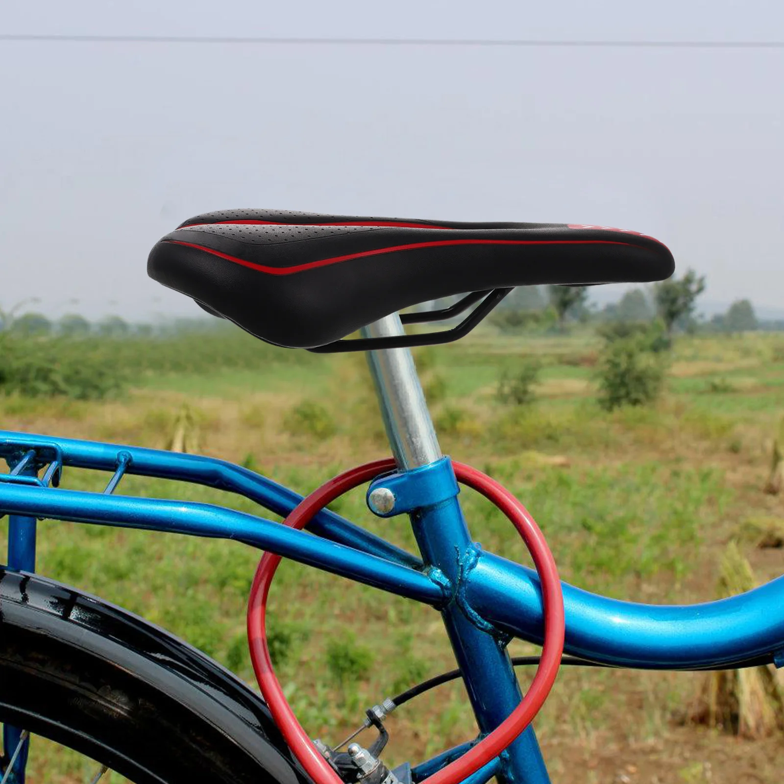 

Fashion Bike Saddle Hollow Seat Pad Lightweight Shockproof Breathable Cycle Seat For Road Mountain Racing