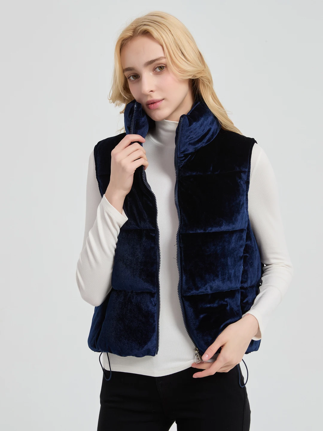 Women's Velvet Jacket Sleeveless Stand Collar Autumn Winter Fashion Versatile Warm Polyester Fiber Zipper Closure Short Style