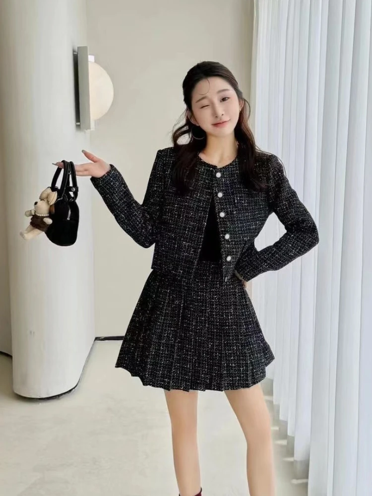 2025 Autumn Winter Red Wool Tweed 2 Piece Set Women Golden Single Breasted Long-Sleeved Jacket Coat + Tassel Mini Skirt Suit