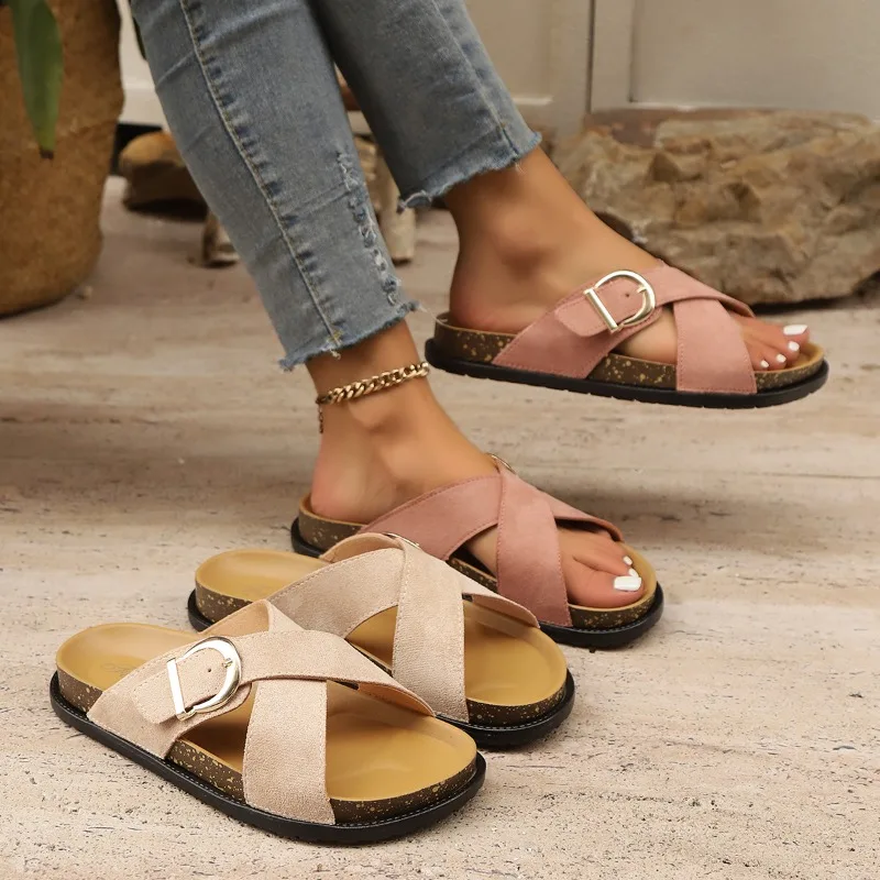 

2025 NEW Fashionable Elegant Thick Sole Open Toe Casual Sandals Women's Summer New Comfortable Flat Bottomed Sandals