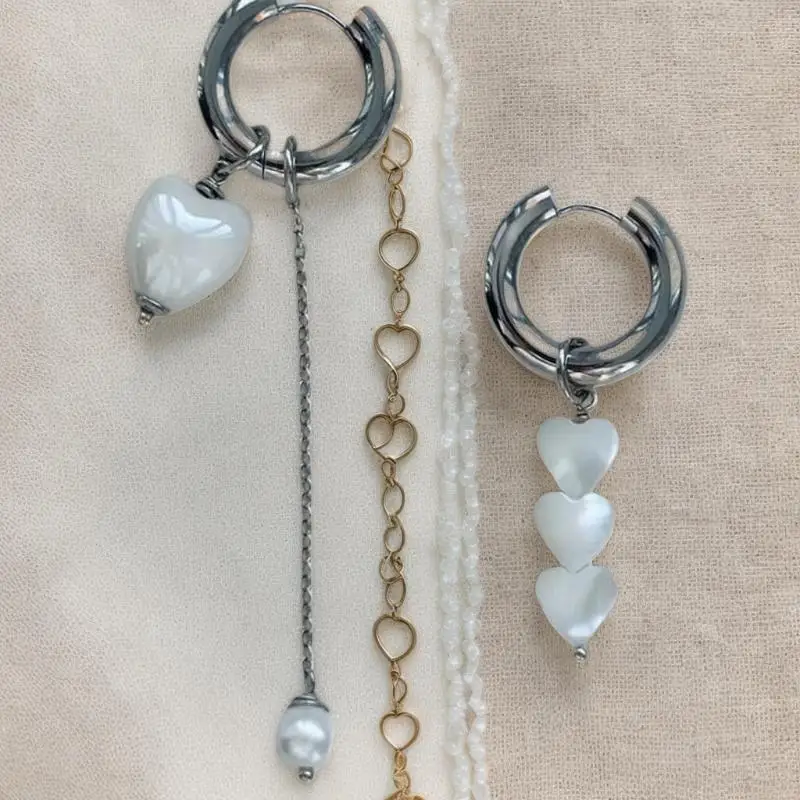 B*1Pair Retro New Trendy Geometric Stereo Heart-Shaped Earrings For Women Asymmetrical Imitation Pearl Earrings Punk Jewelry