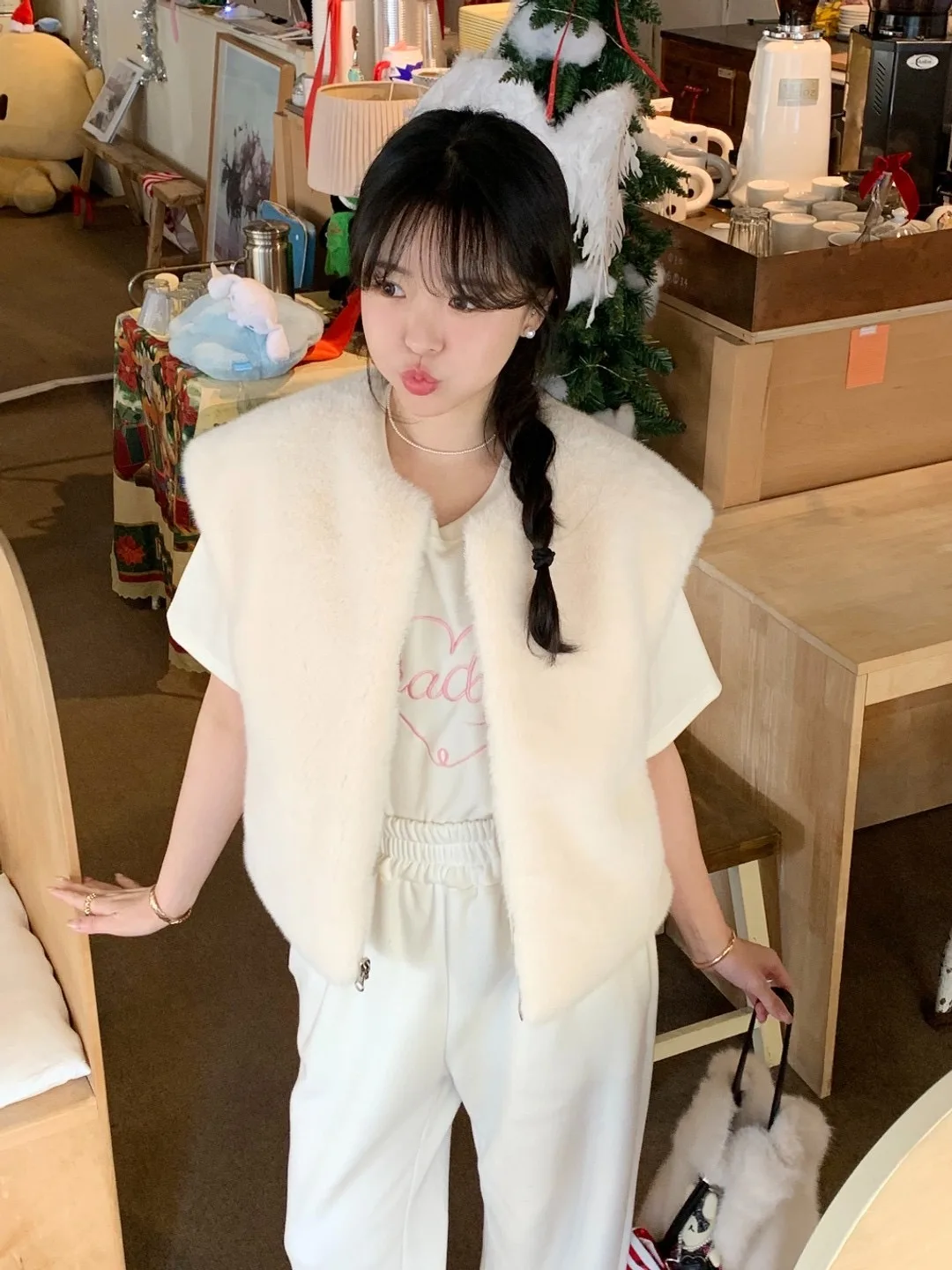 

Faionable Two-Way Wear Mink Velvet Vest Women's Winter New Heart Pattern Cotton Jaet Top Commute Sle Regular Fit