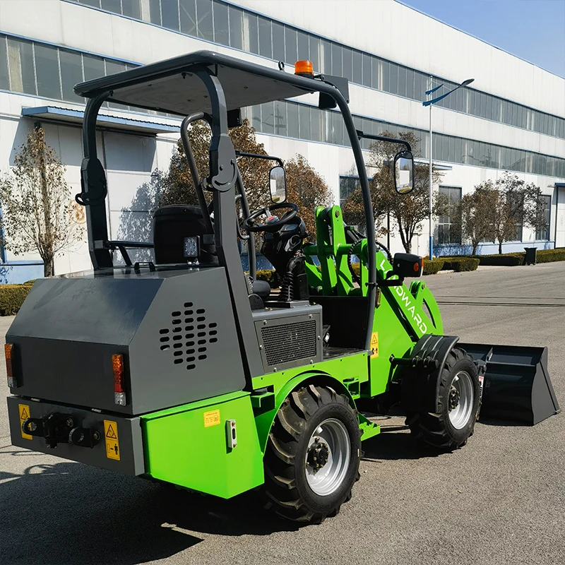 Kleine Compacte Elektrische Boerderij Wiellader 800Kg Wielen Gelede Mini Front-End Elektrische Lader Aangepast