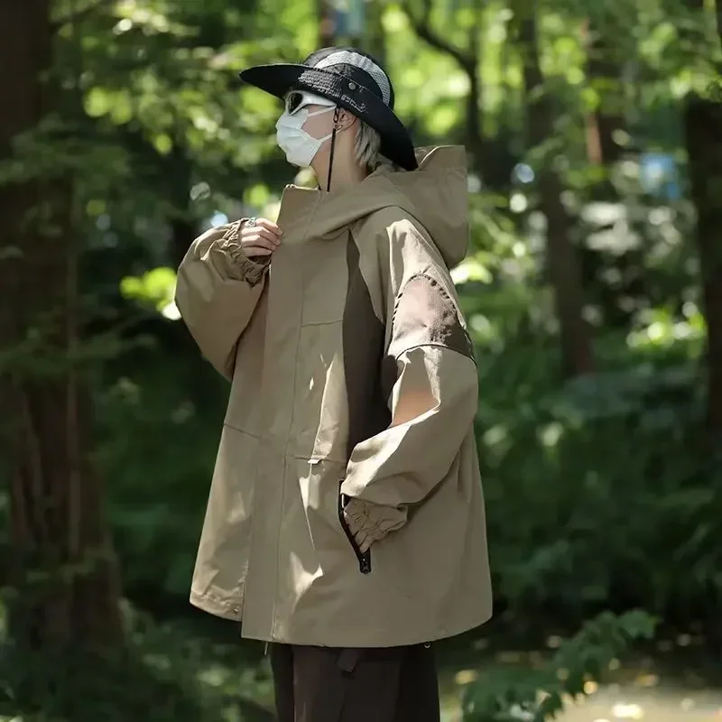 

Men's Stylish 3-in-1 Mountain Jacket: Casual Vintage Color-Block Hooded Workwear for Spring & Autumn