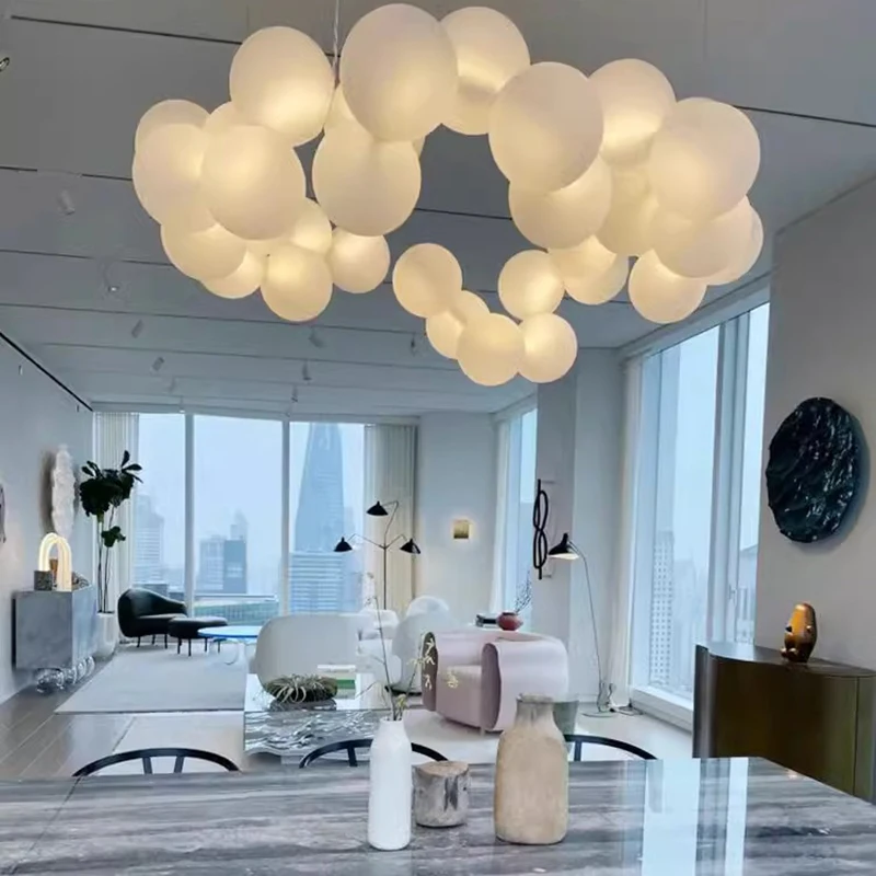 Modern Bedroom Deco…