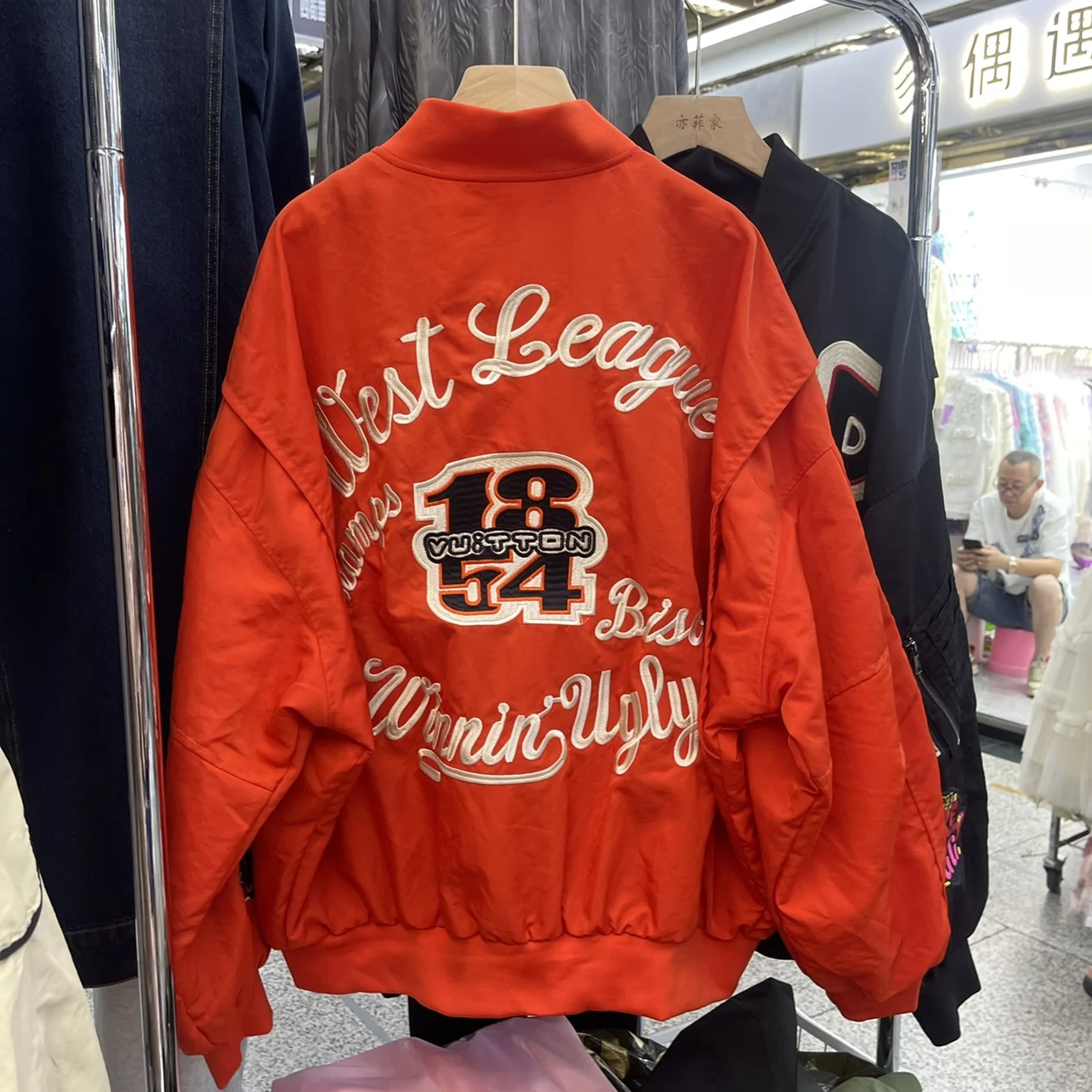 Moda 2025 nueva primavera mujer cárdigans con cremallera abrigo cuello alto insignia bordado chaqueta de béisbol ropa de calle gabardina suelta para mujer