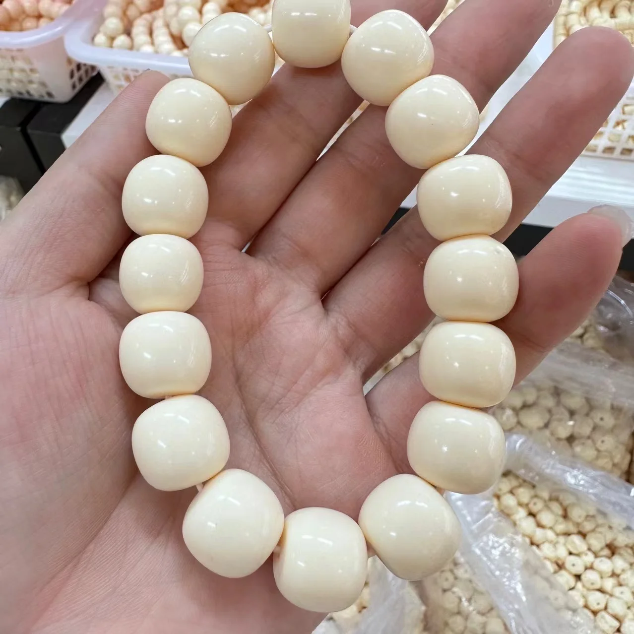 Ivory Carved Beads with Old Style Beads Bracelet DIY Bodhi Fruit Bracelet Super Cute Accessories Handheld Accessories for Men