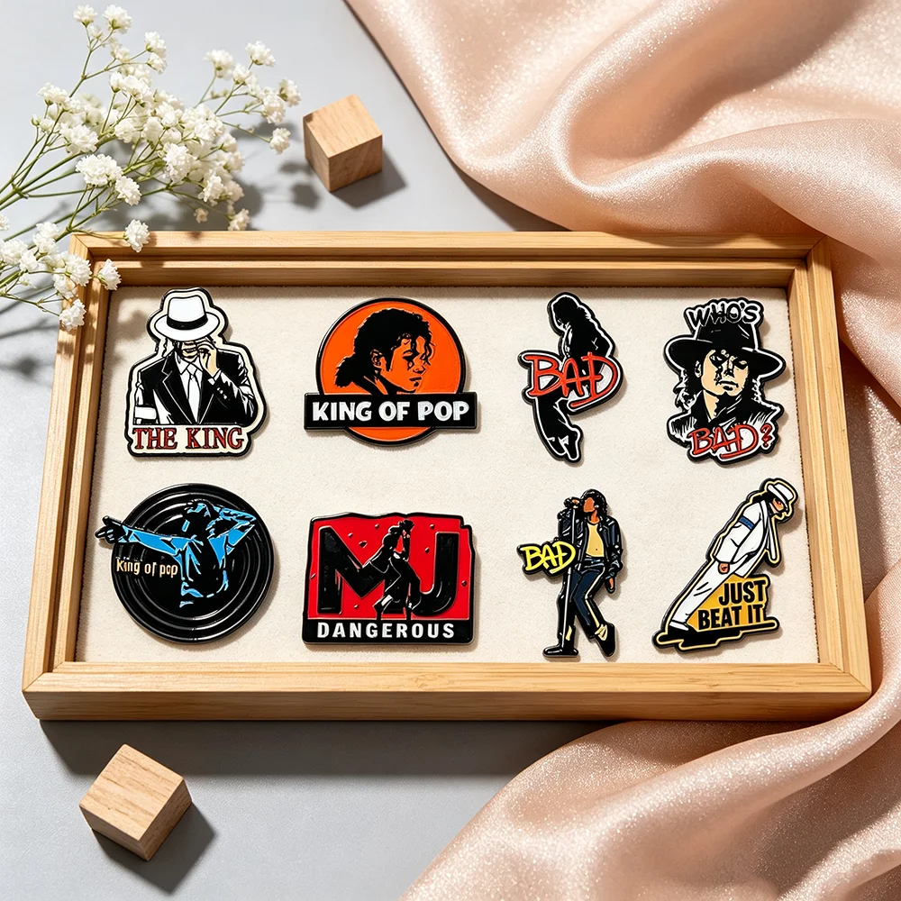 4/8Pcs Enamel Pin Set, MJ Michael Jackson The King of Pop Brooches, Classic Music Album Badge Pins for Backpack Collectible Gift