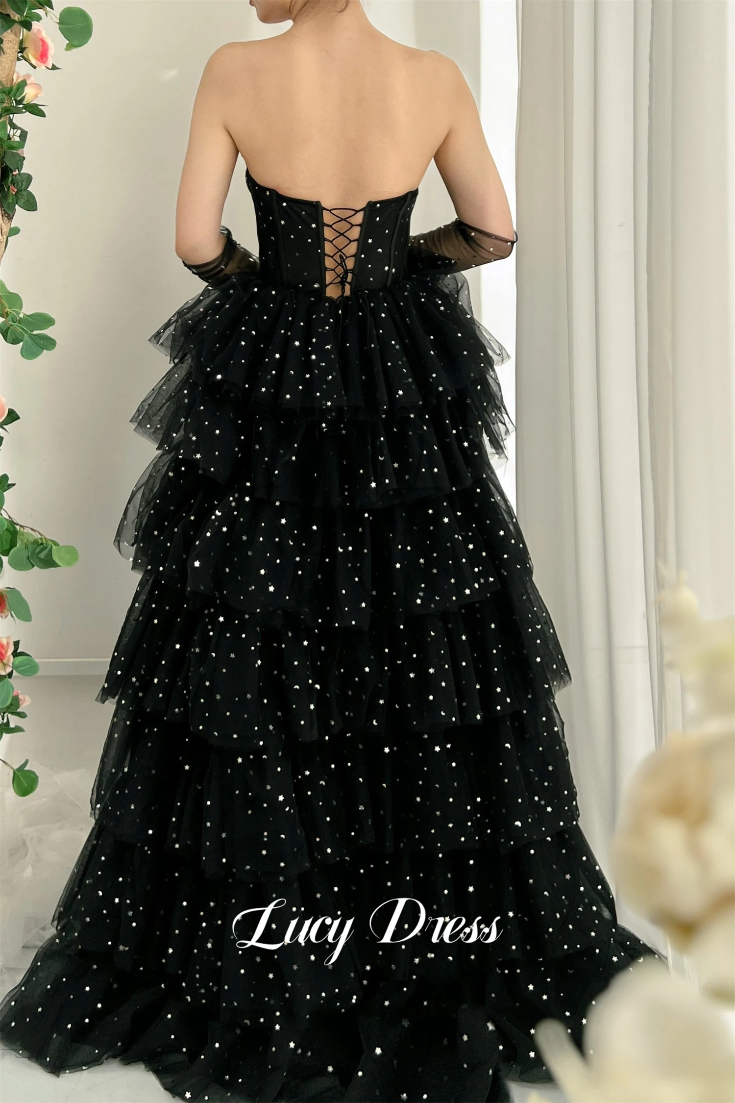 Lucy Layered Strapless Party Dress Fluffy Gloves Not Included Ball Gown Luxurious Women's Evening Dresses for Weddings Prom