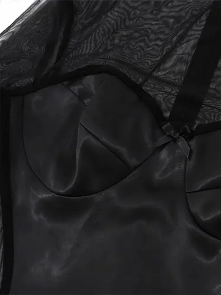 Pull Sexy en maille pour femmes, col roulé, manches longues, en Satin, découpé, moulant, court, Club, mode soirée, robe de soirée, 2024