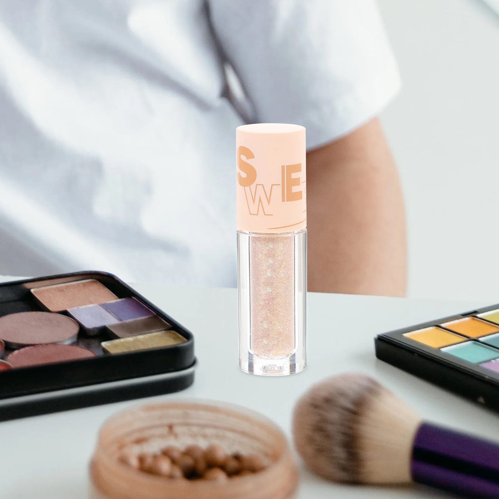 1 個の液体アイシャドウ光沢のある真珠光沢のあるグリッターメイクアップ長持ちするアイパウダープロフェッショナル個人使用