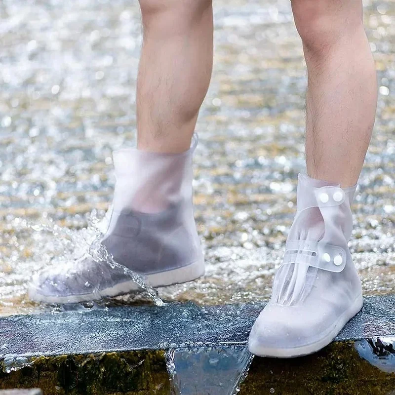 Rain Overshoes, Waterproof, Reusable, Non-Slip Shoe Covers Portable Silicone Rain Overshoes, with Adjustable Buckle, for Outdoor