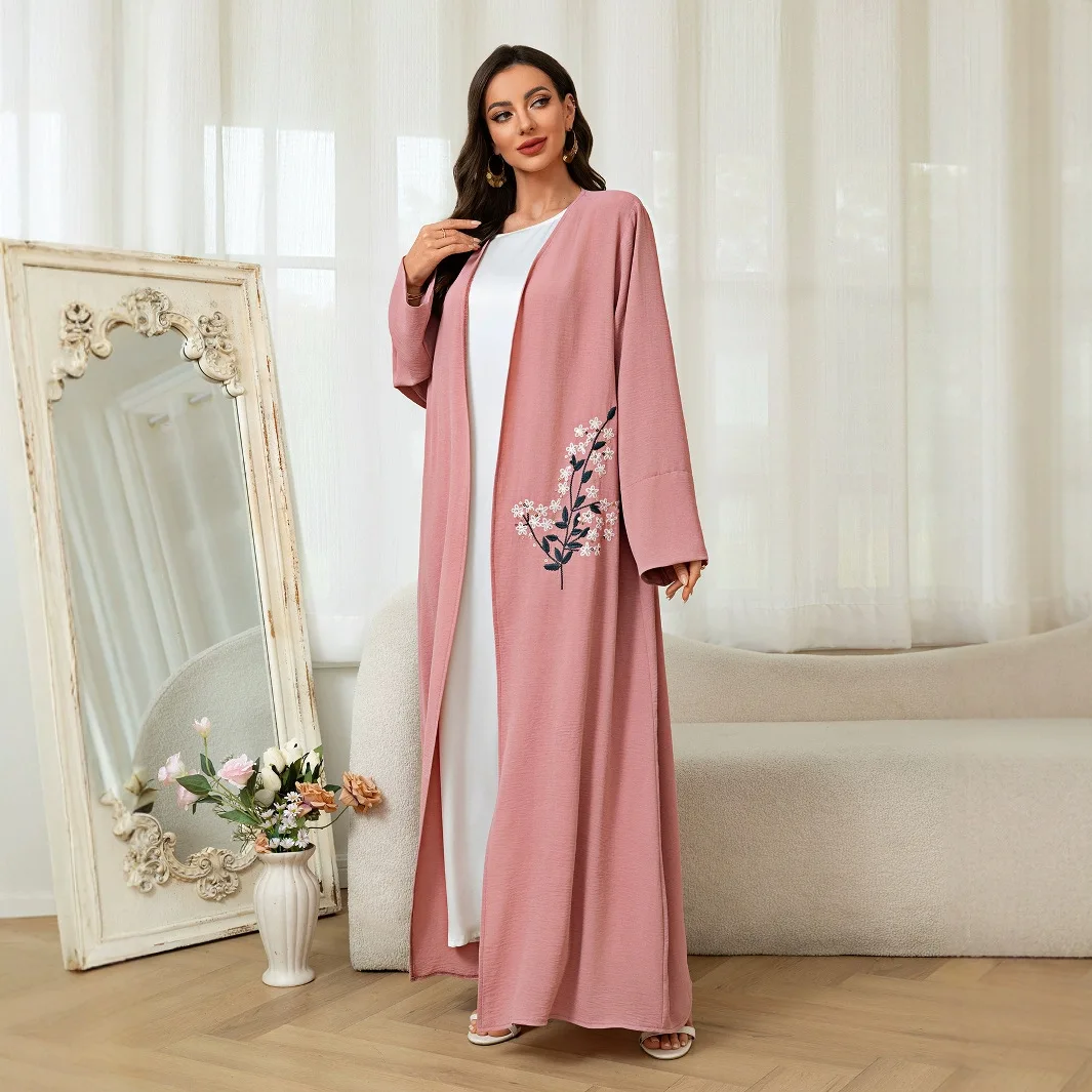 

Розовое платье-кардиган с вышивкой цветами, модное элегантное мусульманское длинное платье-роба, летнее платье-роба 2026, женское платье-плед