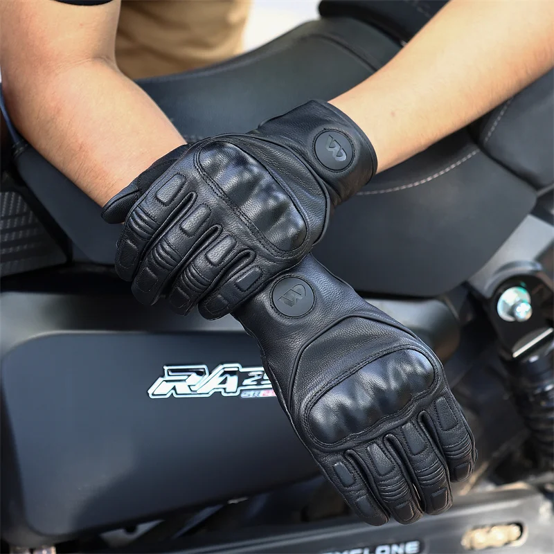 WEST BIKING Full Leather Motorcycle Gloves Touch Screen Bicycle Full Finger Gloves Breathable Cycling Gloves Riding Equipment