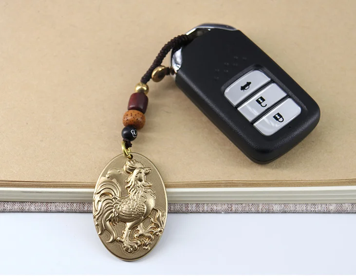 Rooster keychain safe lady high-end creative retro style personality lucky car key small pendant