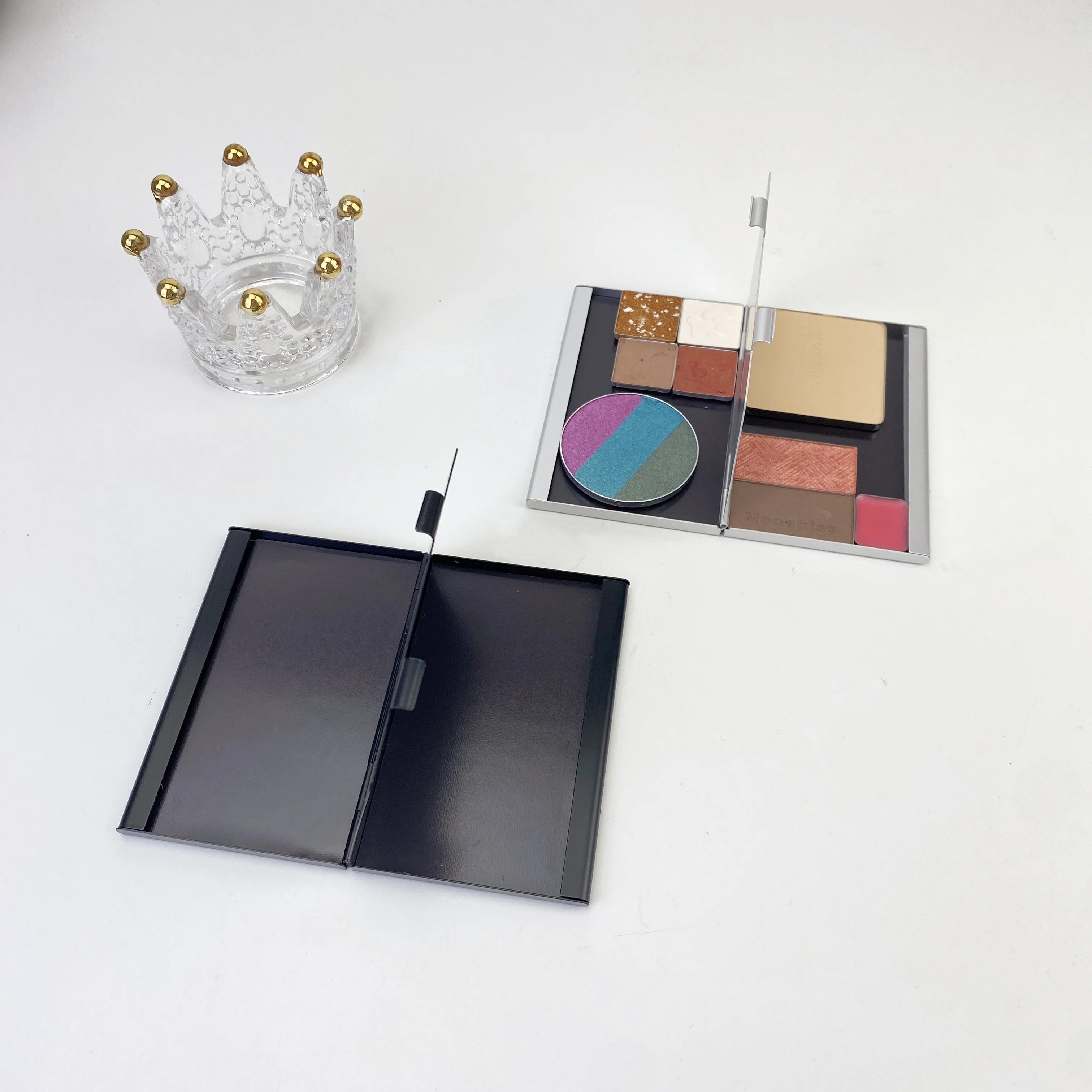 Aluminum Slim Magnetic Palette - Customizable Makeup Organizer for Pressed Powder & Blush