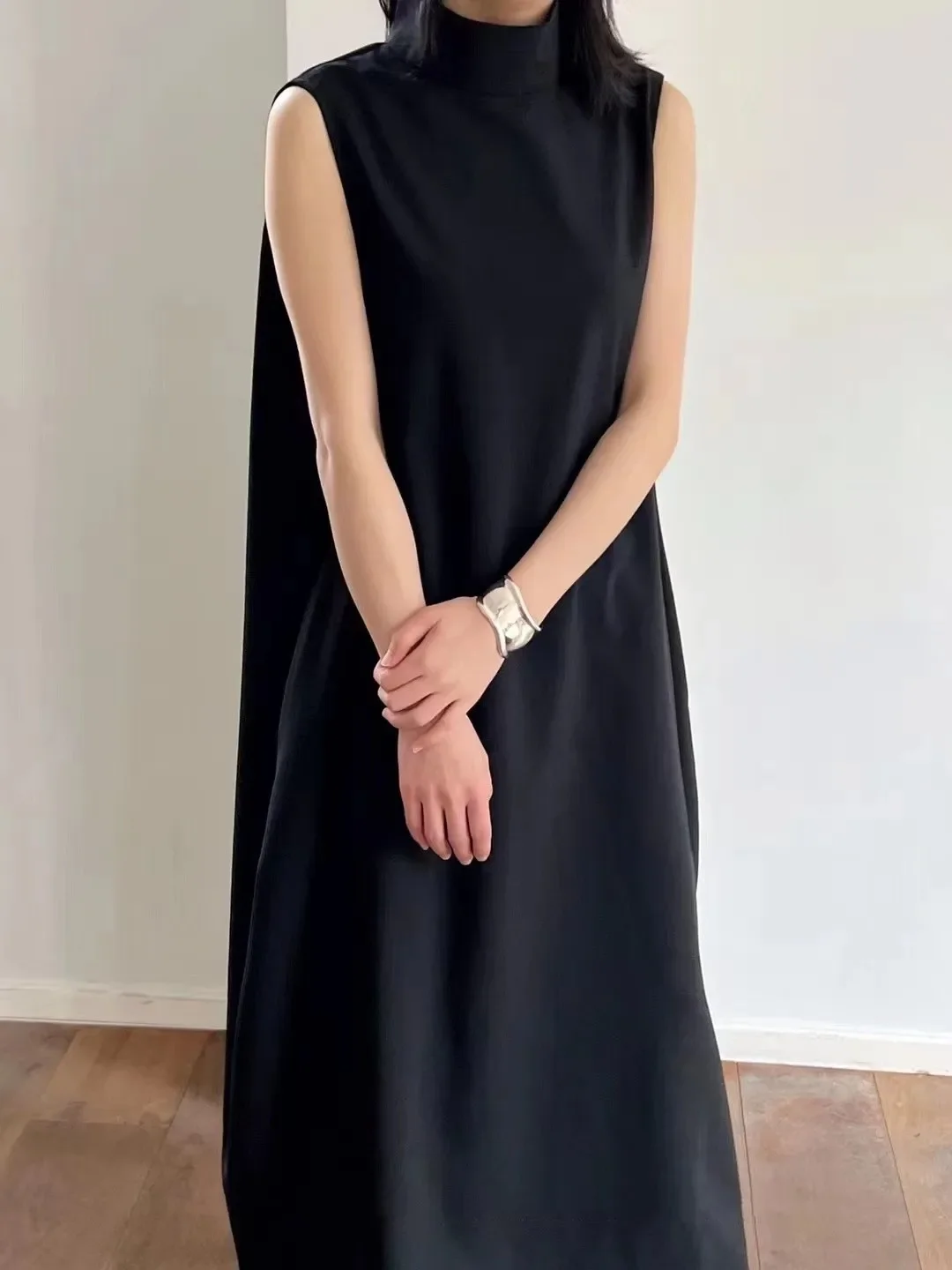 Loose Vintage Stand Collar Sleeveless Midi Dress for Women