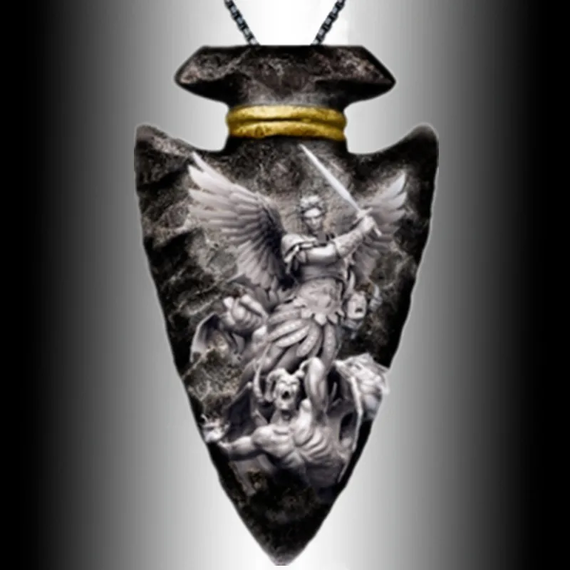 الموضة الإبداعية سانت مايكل الملاك قلادة مثلث قلادة الهيب هوب القلائد للرجال مجوهرات اكسسوارات هدية للذكرى السنوية