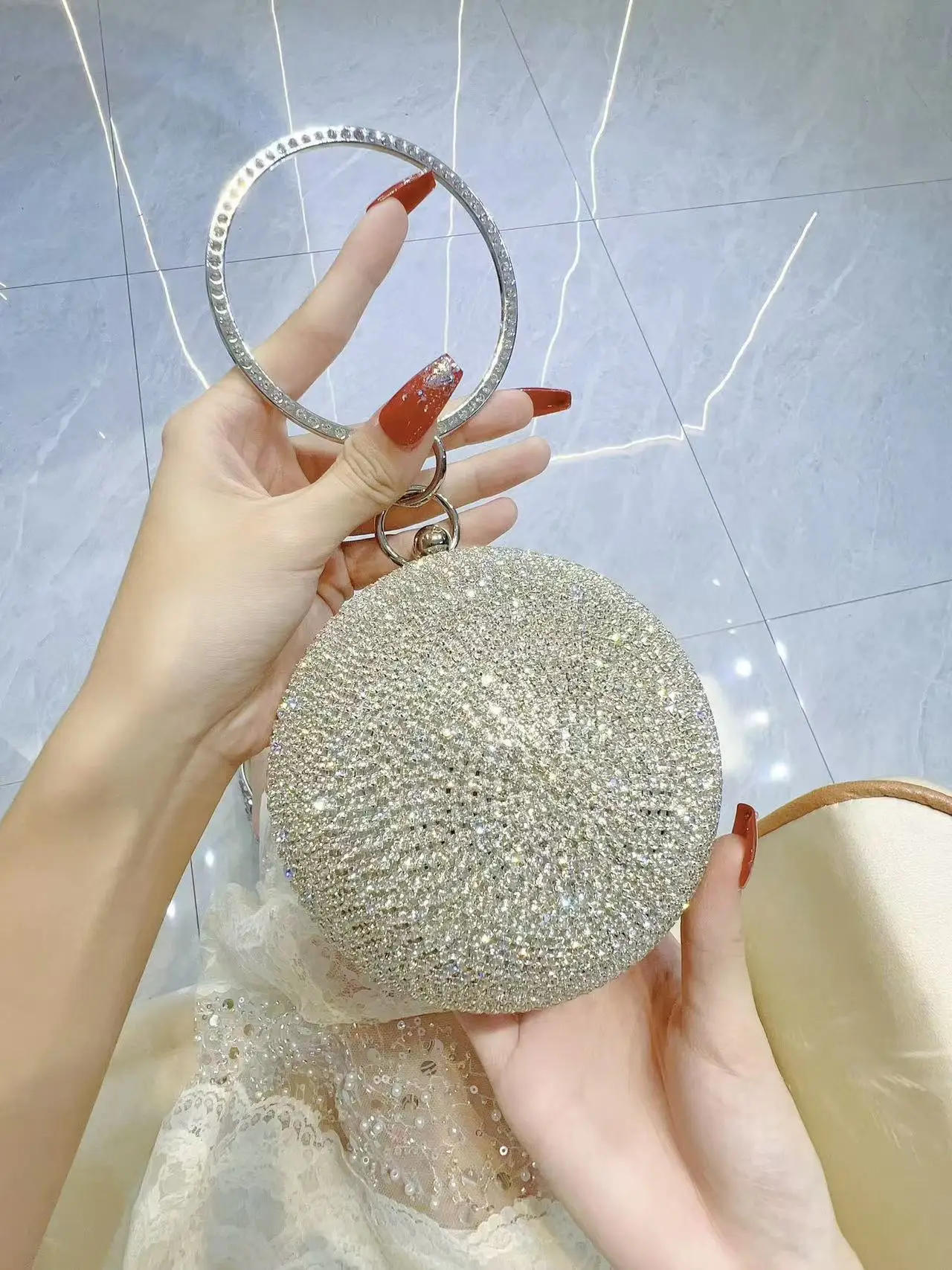 Luxury Bling Circular Ball Women Handbag Glitter Shiny Rhinestones Diamond Evening Bag Wedding Party Clutch Purse Crossbody Bag