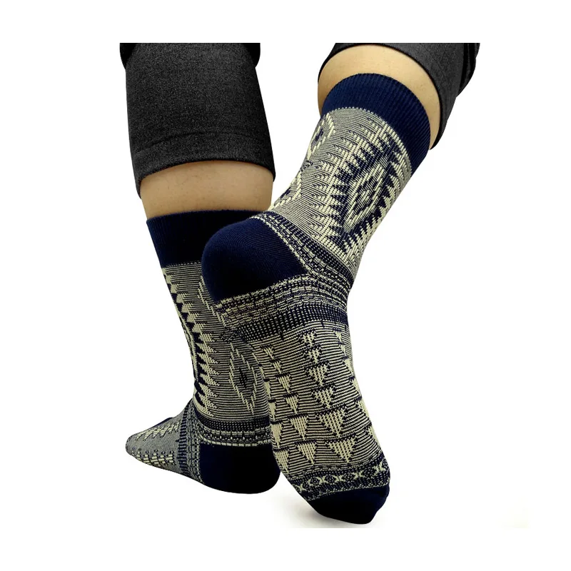 

High Quality Men Socks Soft Dress Suit Sock Against Cold Warm Cotton Socks Winter Thick Harajuku Retro Casual Crew Socks