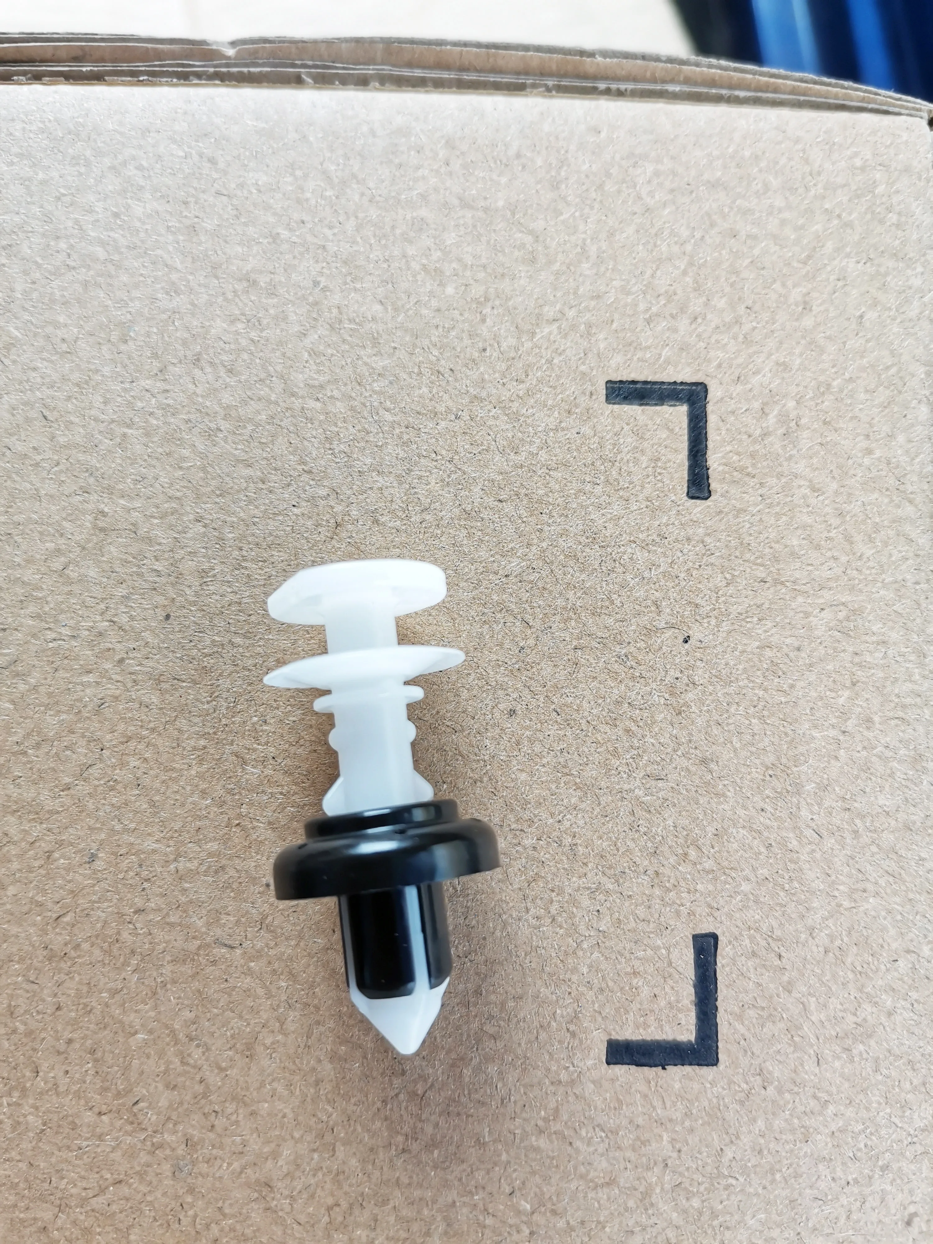 91561-SJD-003 8,4MM…