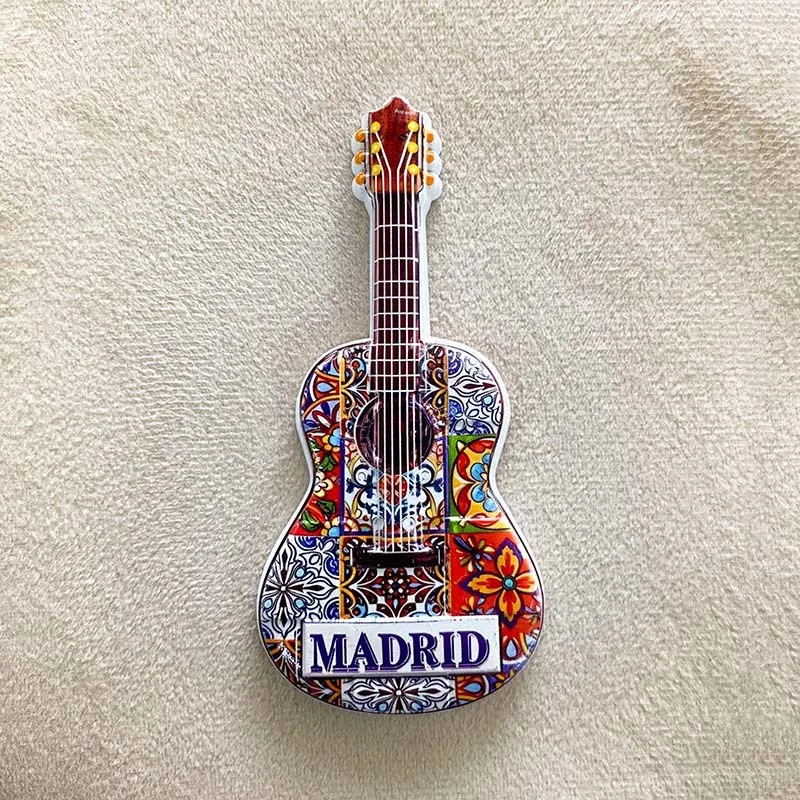 

Madrid Guitar Fridge Magnet 3D Magnetic Sticker Cultural Creative Spanish Travel Souvenir