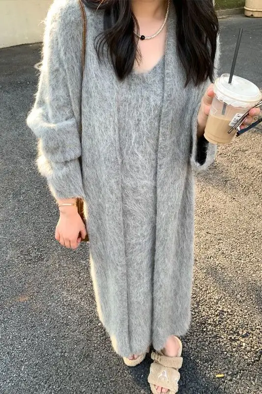 

Knitted Two-piece Set Autumn and Winter New Dress Sweater Cardigan Set for Women